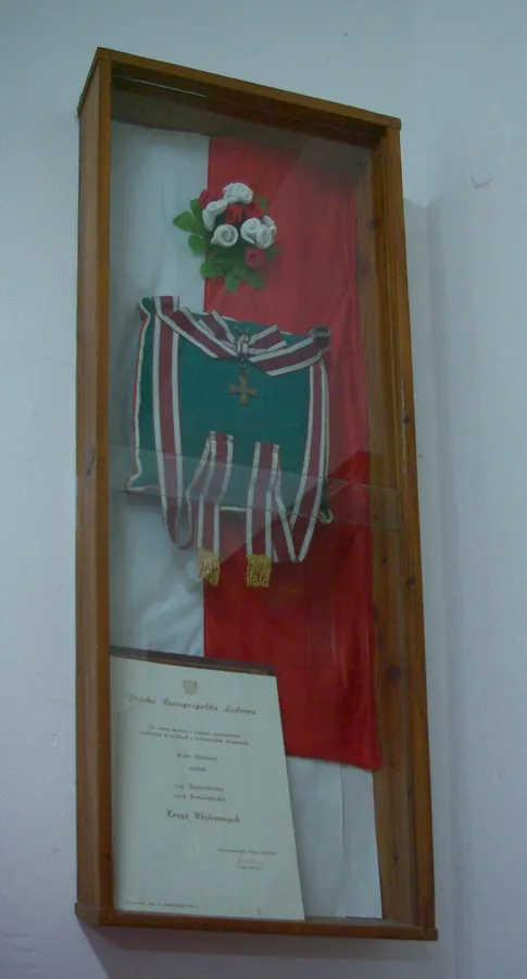 Cross of Valour — عکس از ویکی‌انبار