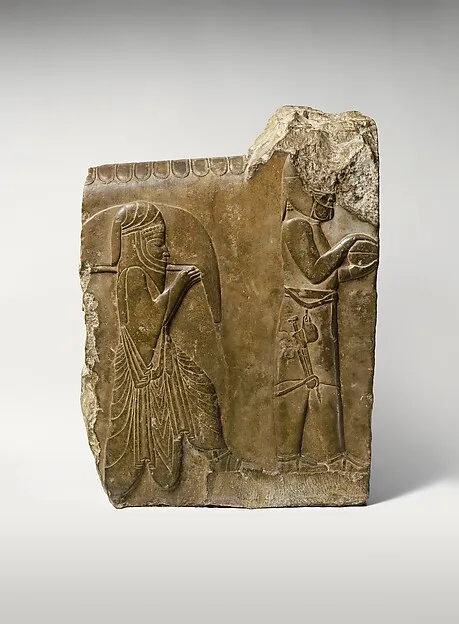 Relief: two servants bearing food and drink — تصویر رکورد موزهٔ متروپولیتن (دسترسی آزاد)