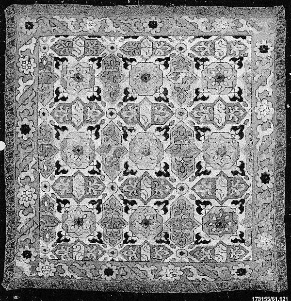 Textile Fragment — تصویر رکورد موزهٔ متروپولیتن (دسترسی آزاد)