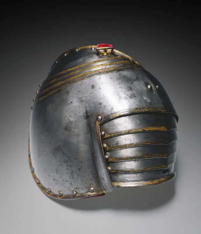 Pauldron for Right Shoulder — تصویر رکورد موزهٔ هنر کلیولند (دسترسی آزاد)