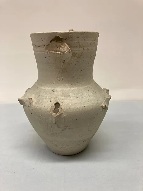 کوزه — نمای تکمیلی ثبت‌شده در رکورد موزه
