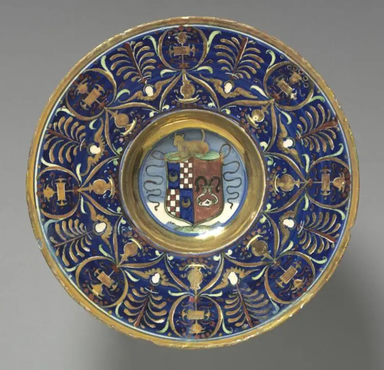 Plate with Arms of the Vitelleschi Family — تصویر رکورد موزهٔ هنر کلیولند (دسترسی آزاد)