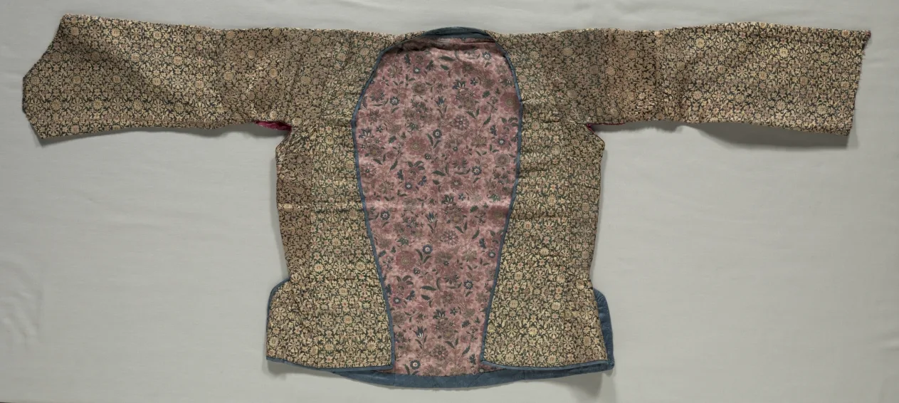 Jacket for a Child — تصویر رکورد موزهٔ هنر کلیولند (دسترسی آزاد)