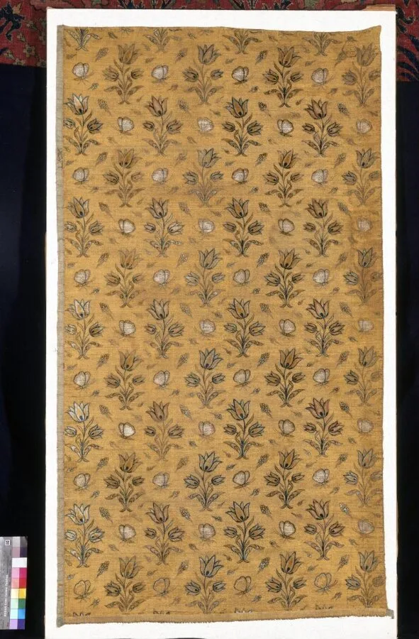 Dress fabric — تصویر رکورد موزهٔ ویکتوریا و آلبرت