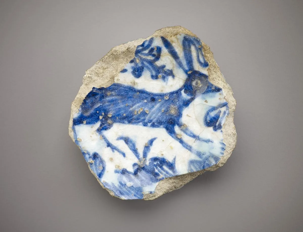 Fragment of a bowl — تصویر رکورد موزهٔ ملی هنر آسیایی اسمیتسونیان (دسترسی آزاد)