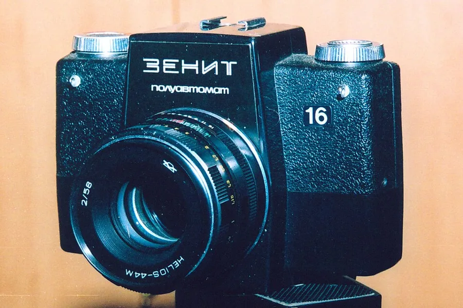 Zenit 16 — تصویر رکورد ویکیداده