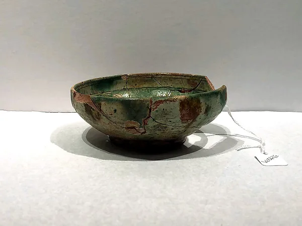 کاسه — نمای تکمیلی ثبت‌شده در رکورد موزه