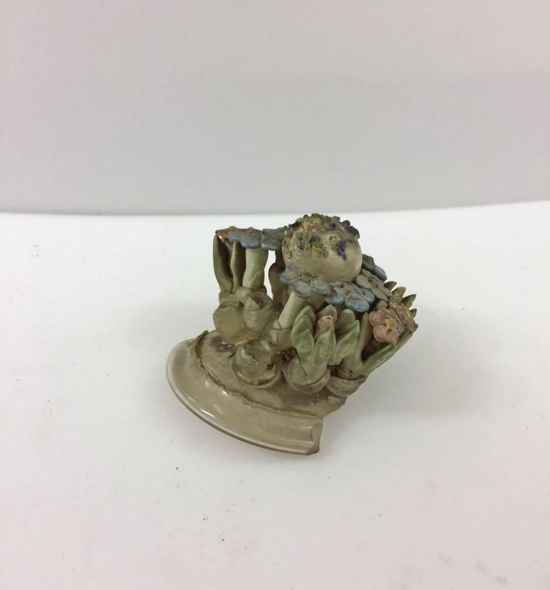 Fragment of a vase — تصویر رکورد موزهٔ ویکتوریا و آلبرت