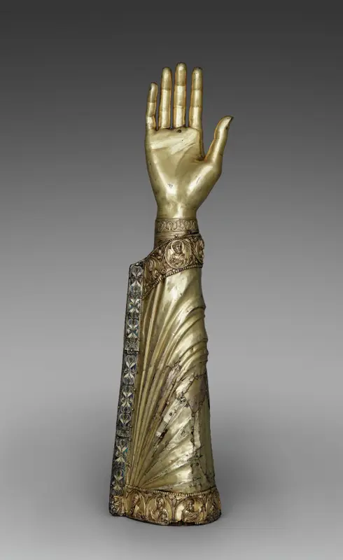 Arm Reliquary of the Apostles — تصویر رکورد موزهٔ هنر کلیولند (دسترسی آزاد)
