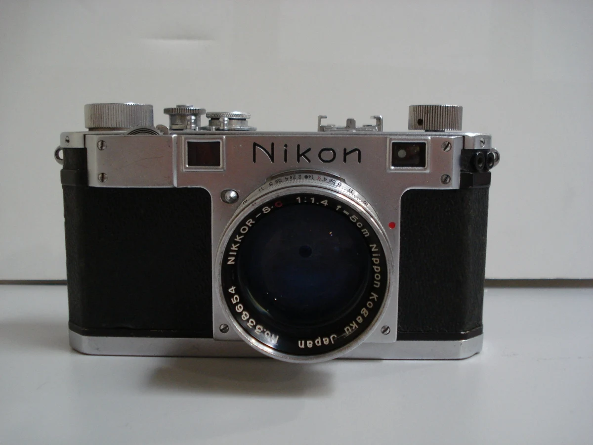 NIKON S CAMERA — تصویر رکورد یوروپیانا