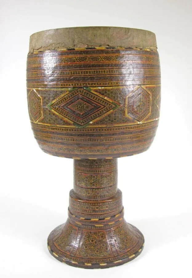 Drum (tombak) — تصویر رکورد موزهٔ ویکتوریا و آلبرت