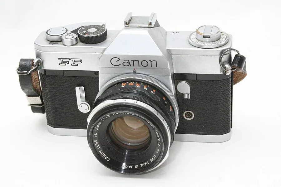 Canon FP — تصویر رکورد ویکیداده