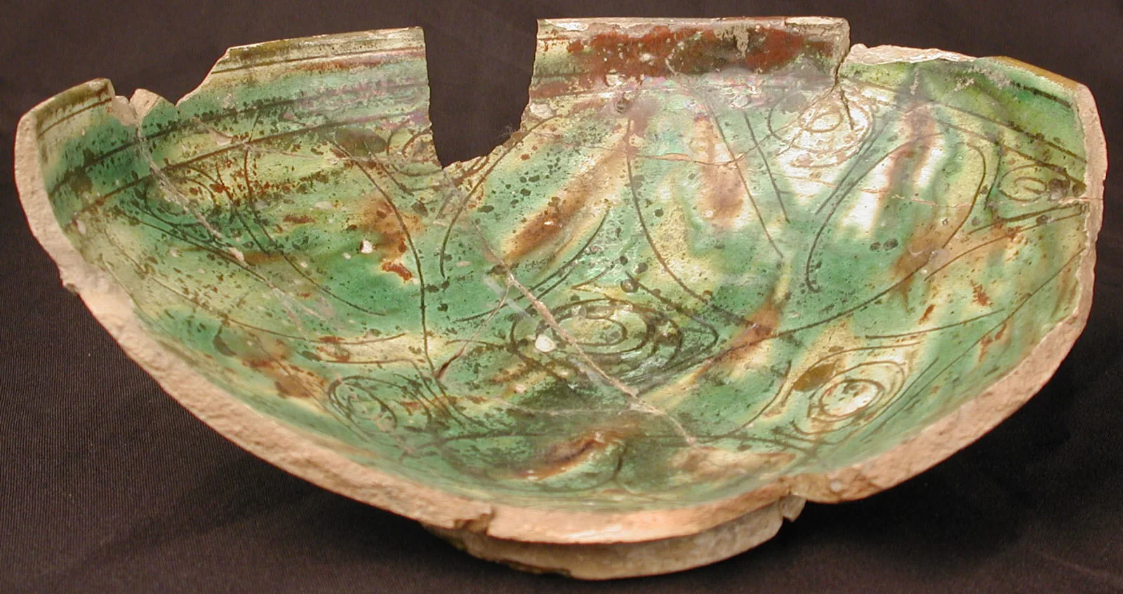 Bowl — تصویر رکورد موزهٔ متروپولیتن (دسترسی آزاد)