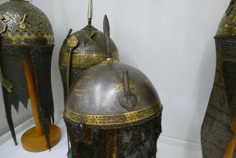 نمای تکمیلیِ همان اثر — شمارهٔ اموال 974-1884