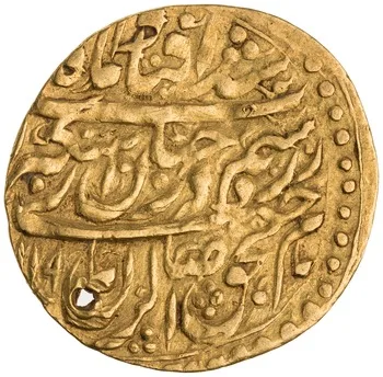روی نمونهٔ موزه‌ای 1922.211.800 از این تیپ