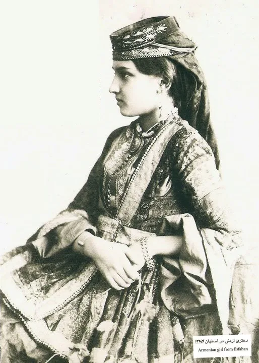 تصویر مردم‌نگارانه از دختری ارمنی در اصفهان، ۱۸۹۶ م