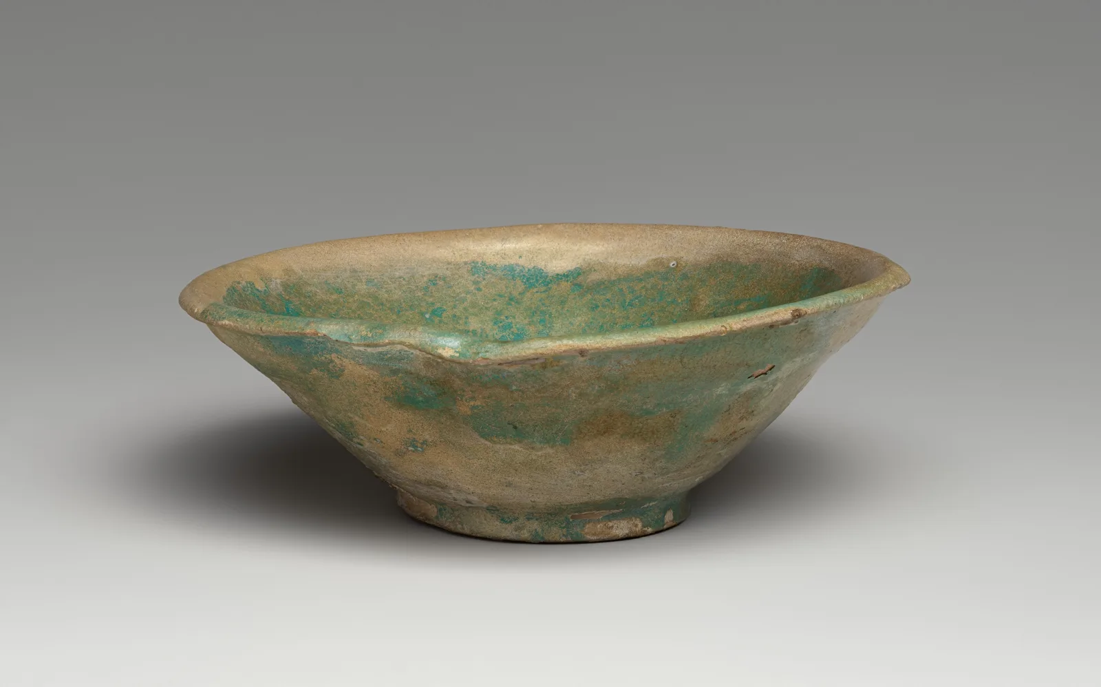 Bowl — تصویر رکورد موزهٔ متروپولیتن (دسترسی آزاد)