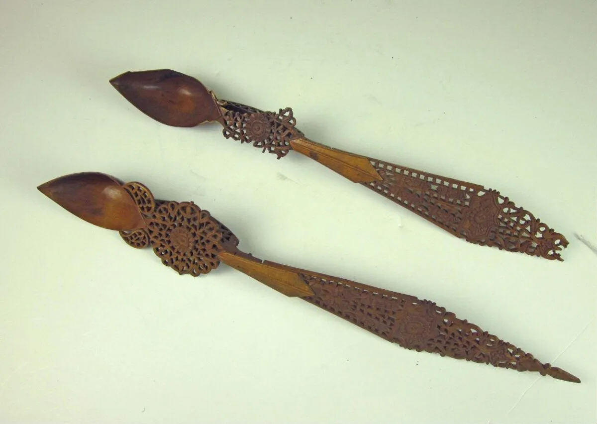 Pair of sherbet spoons — تصویر رکورد موزهٔ ویکتوریا و آلبرت