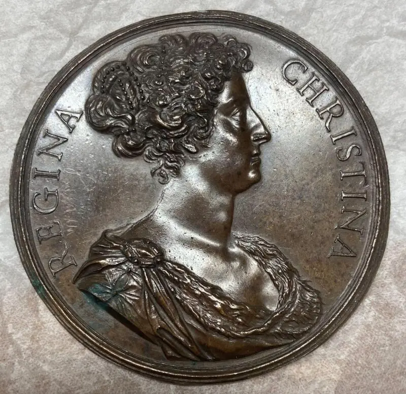 Medal: Portrait medal Queen Christina of Sweden — تصویر رکورد موزهٔ ویکتوریا و آلبرت