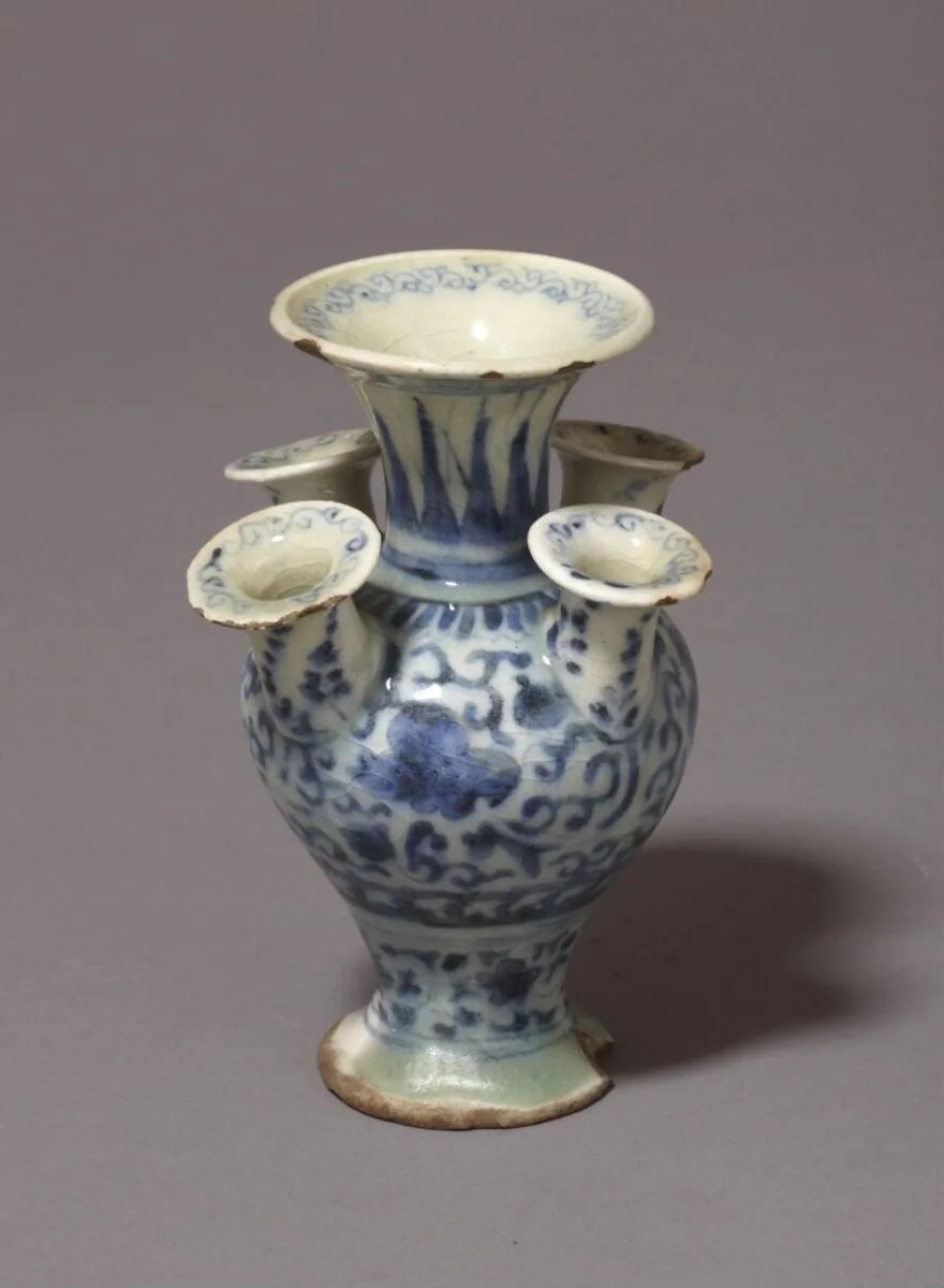 Vase — تصویر رکورد موزهٔ ویکتوریا و آلبرت