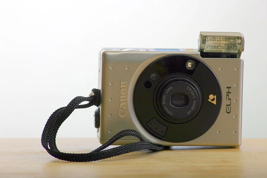 Canon ELPH — تصویر رکورد ویکی‌داده