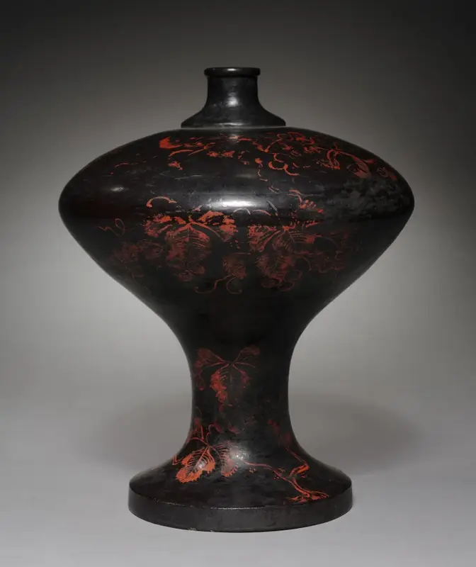 Sake Flask — تصویر رکورد موزهٔ هنر کلیولند (دسترسی آزاد)