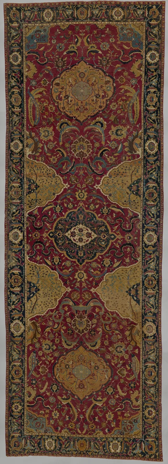Indo-Persian carpet with medallions — تصویر رکورد موزهٔ متروپولیتن (دسترسی آزاد)