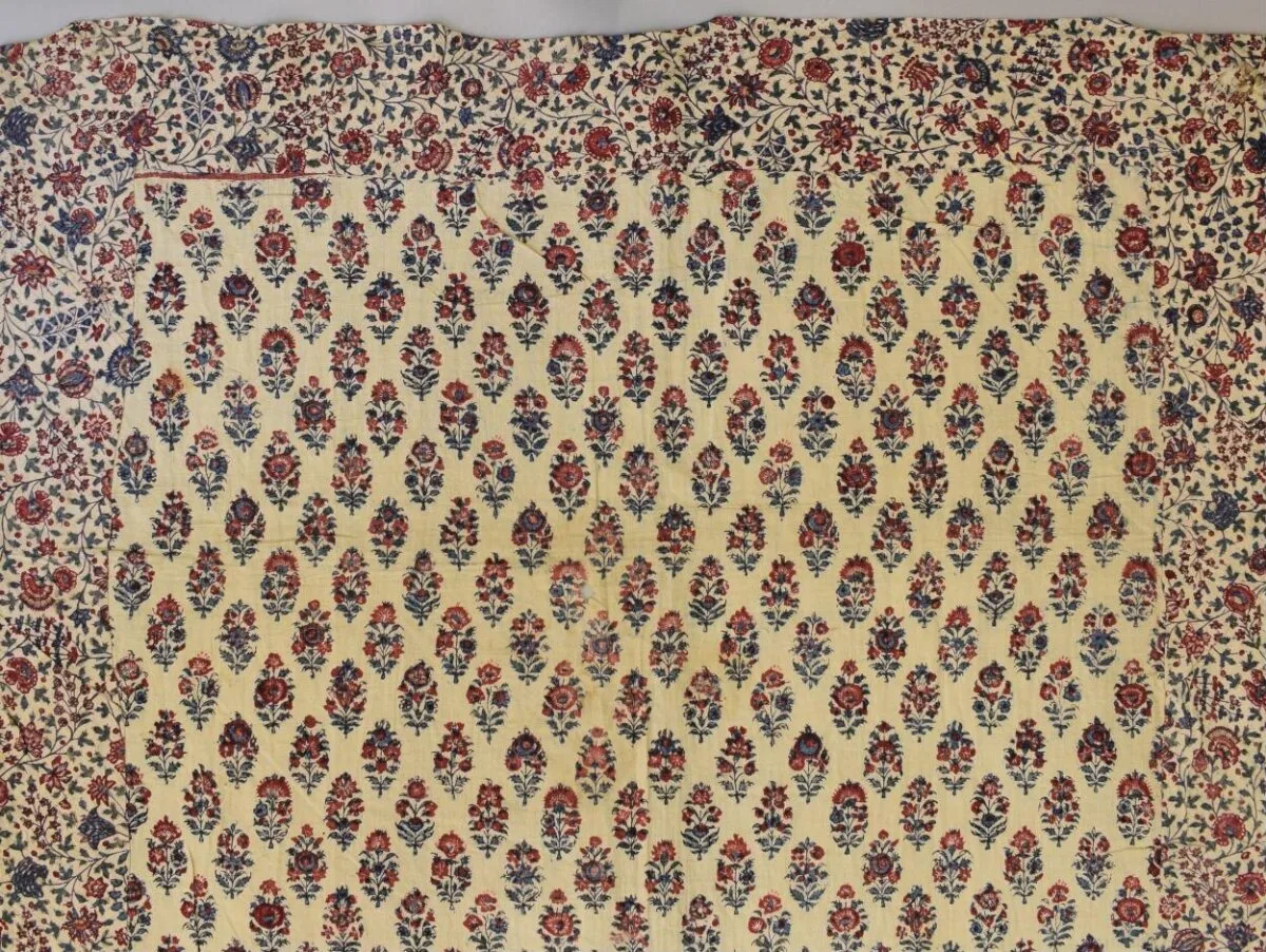 Lining — تصویر رکورد موزهٔ ویکتوریا و آلبرت