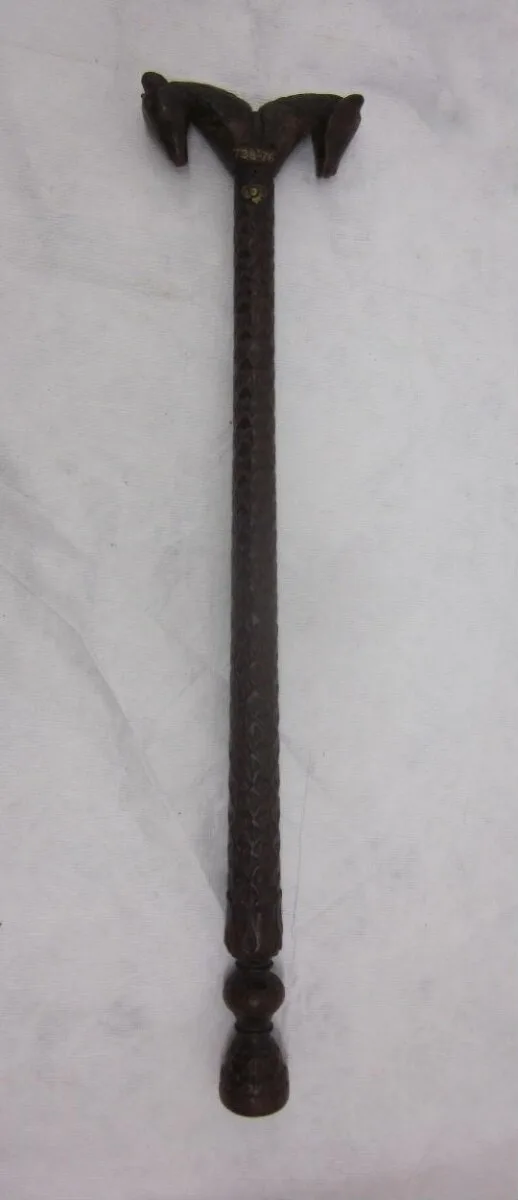Crutch — تصویر رکورد موزهٔ ویکتوریا و آلبرت
