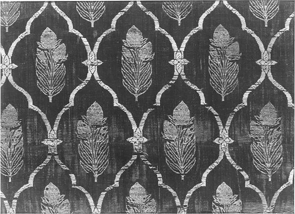 Textile Fragment — تصویر رکورد موزهٔ متروپولیتن (دسترسی آزاد)