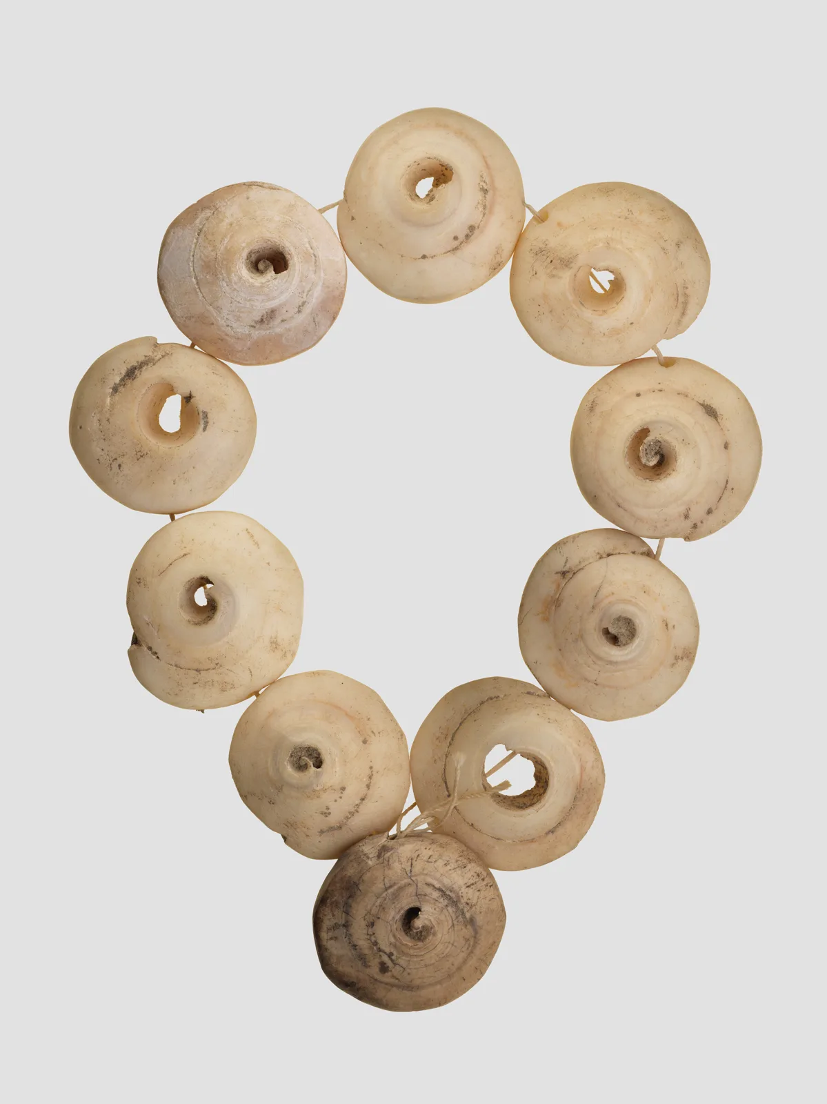 Beads — تصویر رکورد موزهٔ متروپولیتن (دسترسی آزاد)