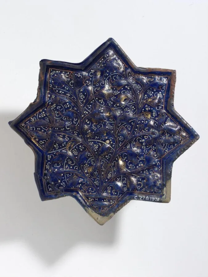 Tile — تصویر رکورد موزهٔ ویکتوریا و آلبرت