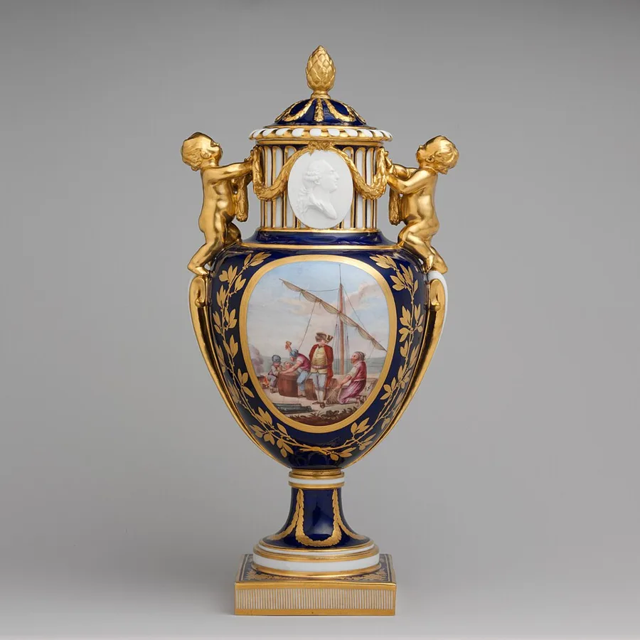 Vase with cover (Vase Paris enfants) — تصویر رکورد ویکیداده