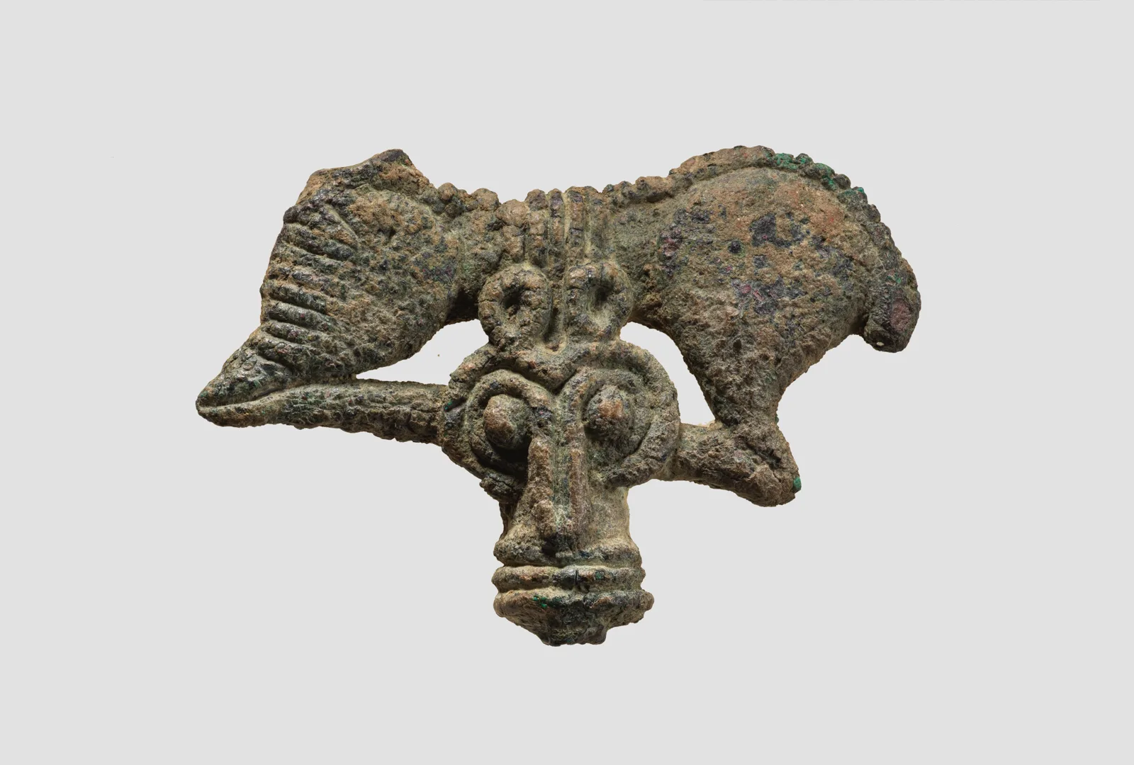 Head of pin — تصویر رکورد موزهٔ متروپولیتن (دسترسی آزاد)