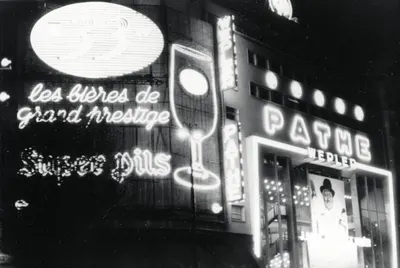 Place de Clichy, a Pathé-Wepler mozikomplexum — تصویر رکورد یوروپیانا