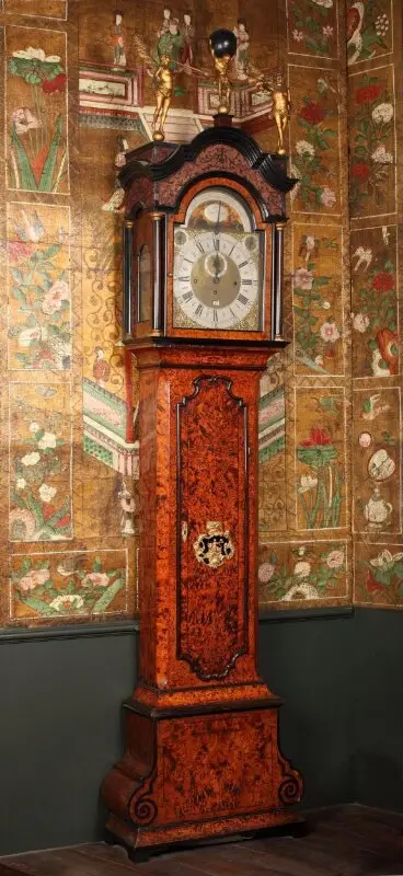 Longcase clock — تصویر رکورد موزهٔ ویکتوریا و آلبرت