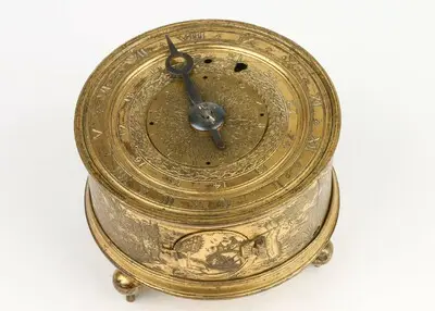 Tischuhr, Augsburg, um 1600 — تصویر رکورد یوروپیانا