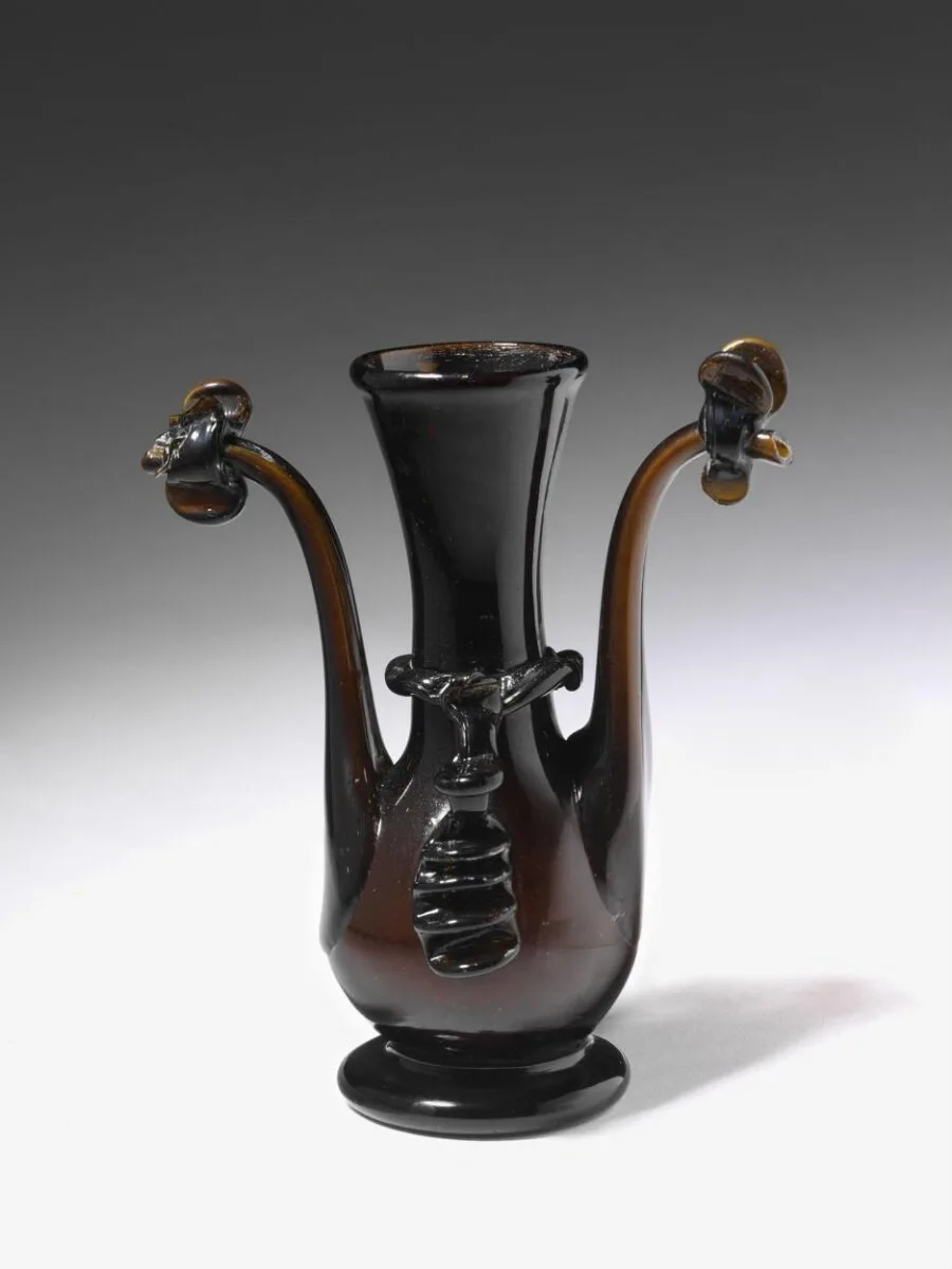 Ewer — تصویر رکورد موزهٔ ویکتوریا و آلبرت