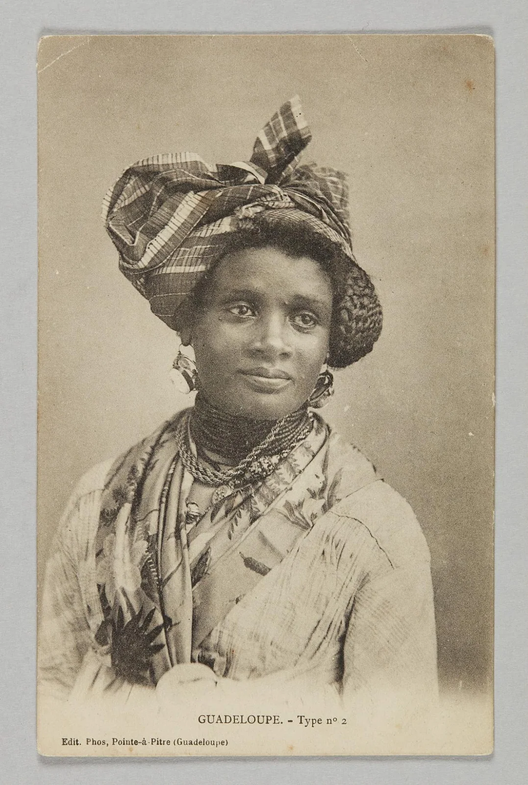 GUADELOUPE. - Type n° 2 — عکس رکورد موزهٔ ملی تاریخ و فرهنگ آفریقایی‌ـ‌آمریکایی (اسمیتسونیان)