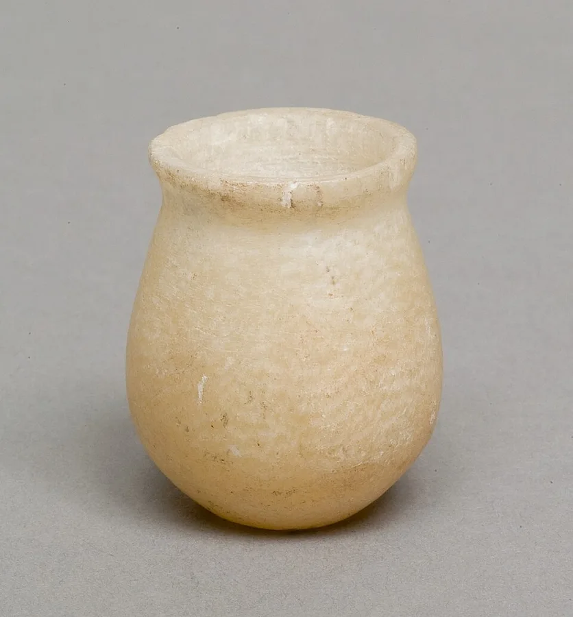 Toilet vase — تصویر رکورد ویکیداده