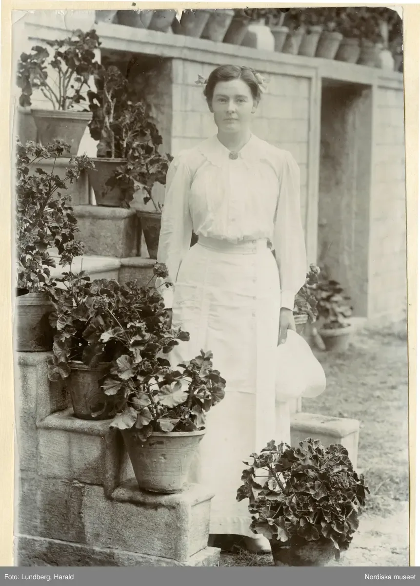 Porträtt av Marie-Louise Flygare (g. Lundberg) i Persien 191314. — تصویر رکورد یوروپیانا