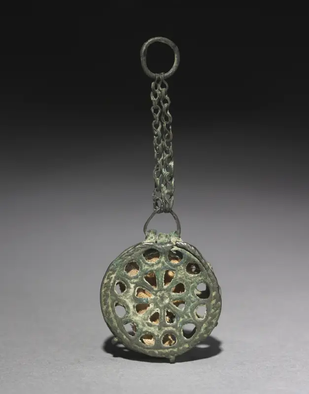 Phylactery (Reliquary Penant) — تصویر رکورد موزهٔ هنر کلیولند (دسترسی آزاد)