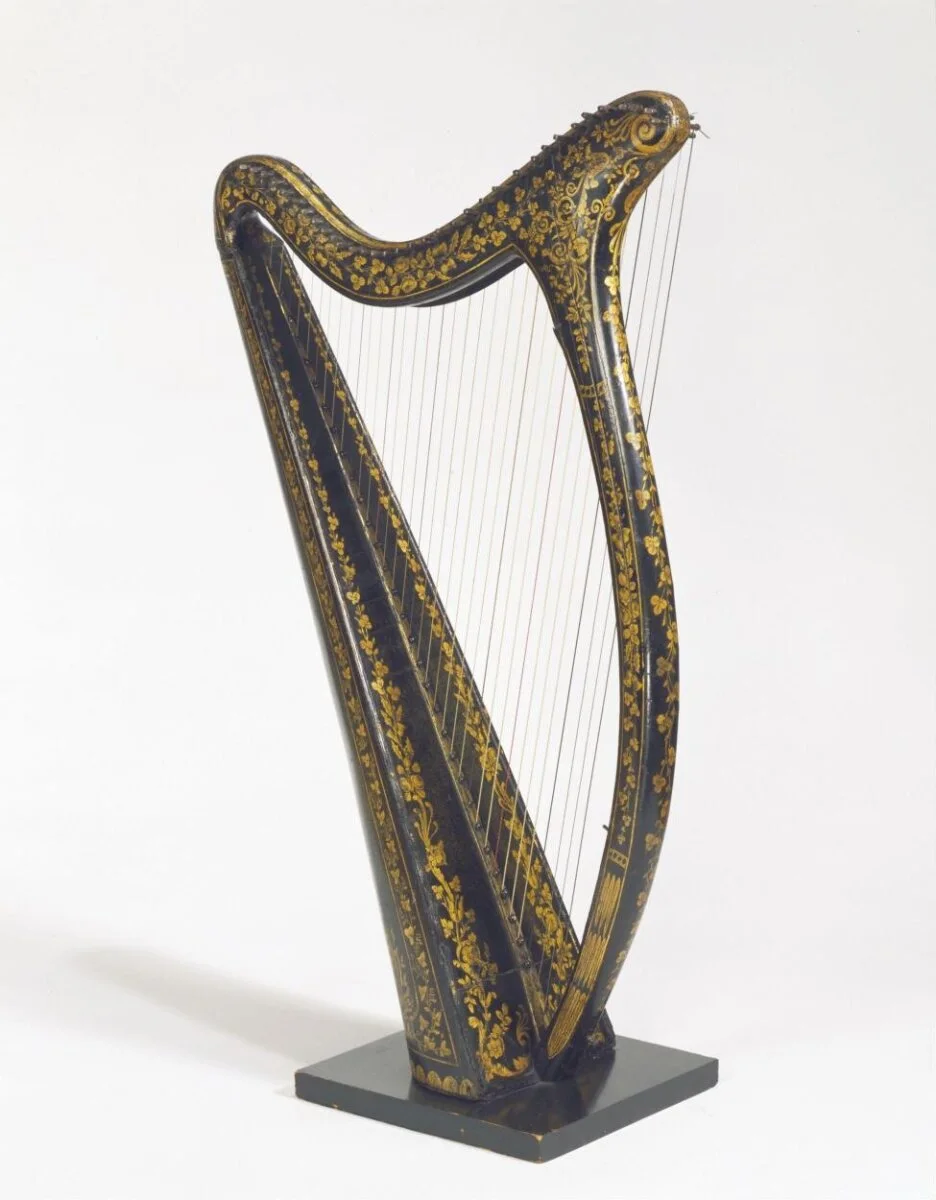 Harp — تصویر رکورد موزهٔ ویکتوریا و آلبرت