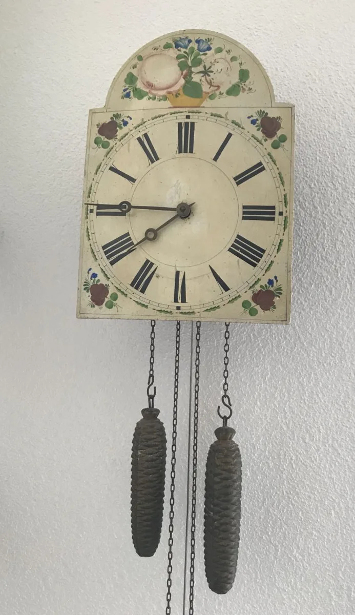 Antike Schwarzwald-Wanduhr — تصویر رکورد یوروپیانا