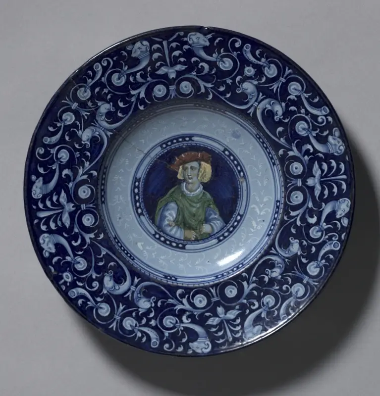 Plate with a Portrait of a Gentleman — تصویر رکورد موزهٔ هنر کلیولند (دسترسی آزاد)