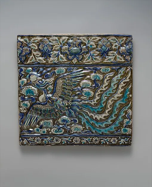 Tile with Image of Phoenix — تصویر رکورد موزهٔ متروپولیتن (دسترسی آزاد)