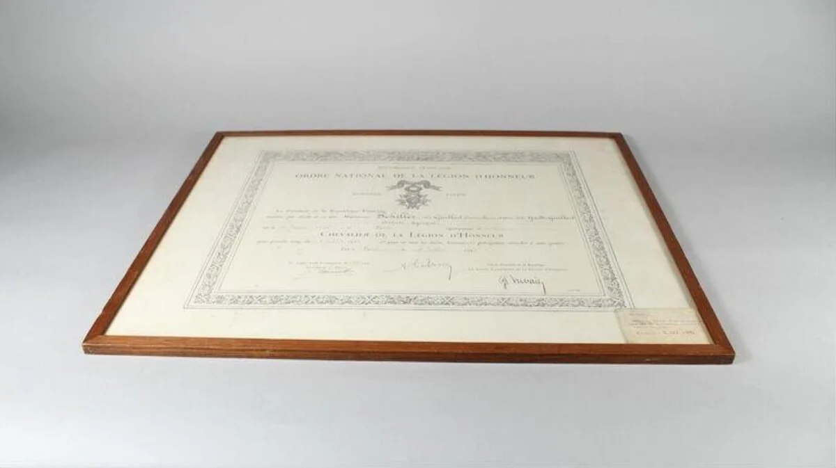 Légion d'Honneur — تصویر رکورد موزهٔ ویکتوریا و آلبرت