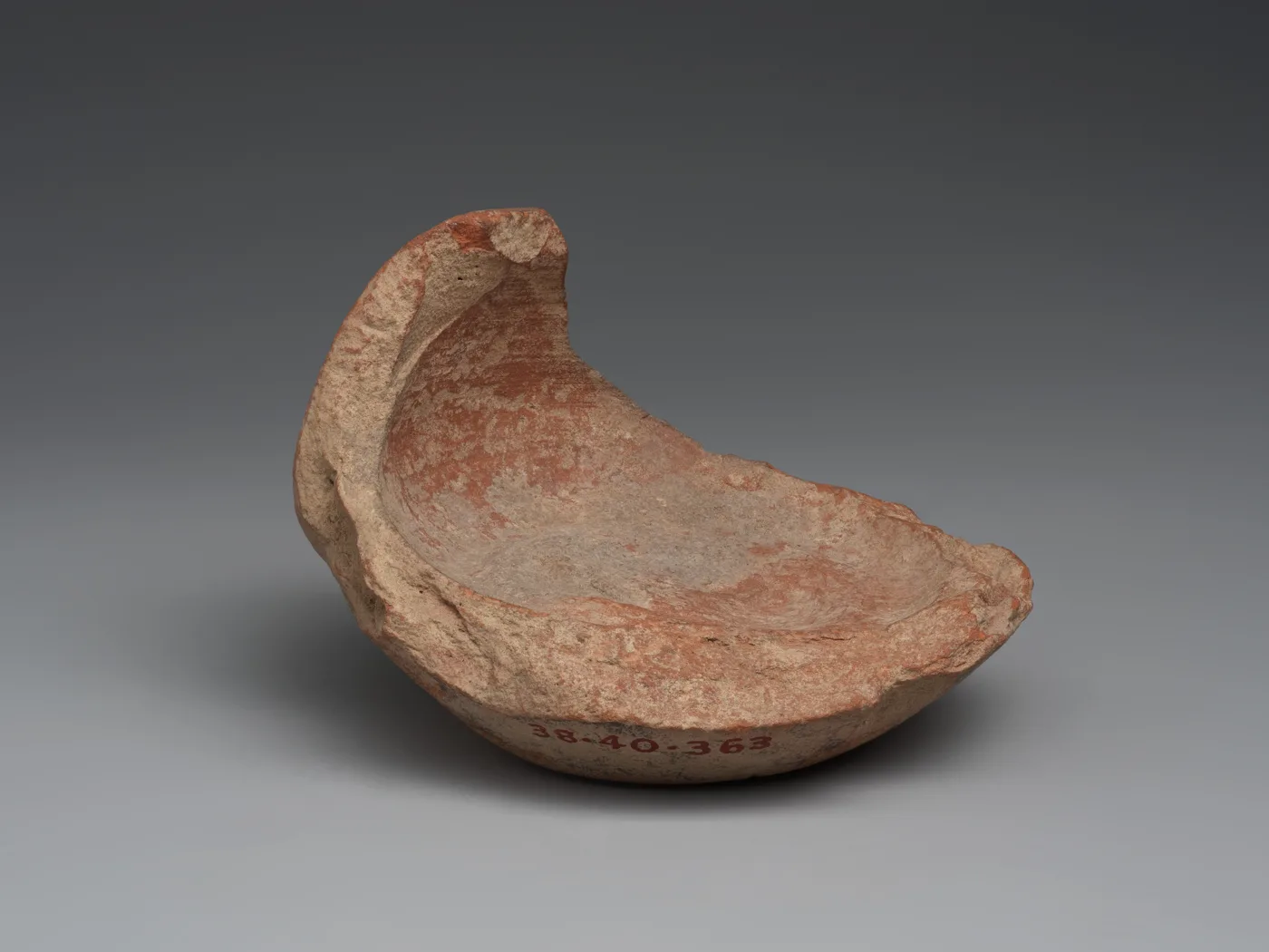 Sherd — تصویر رکورد موزهٔ متروپولیتن (دسترسی آزاد)