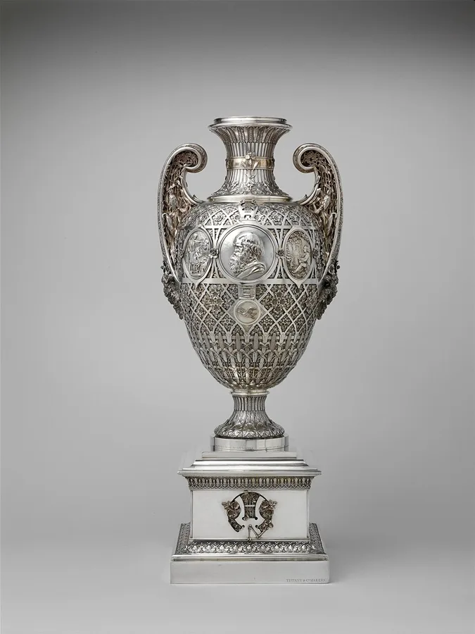 The Bryant Vase — تصویر رکورد ویکیداده