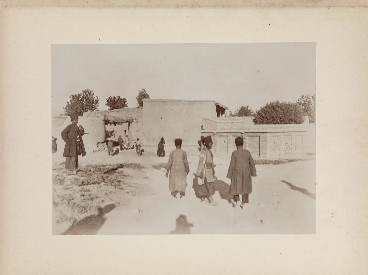 Luren in Borujerd (front Asian expedition 1906-1907 - 4 Persia 1907) — تصویر رکورد یوروپیانا